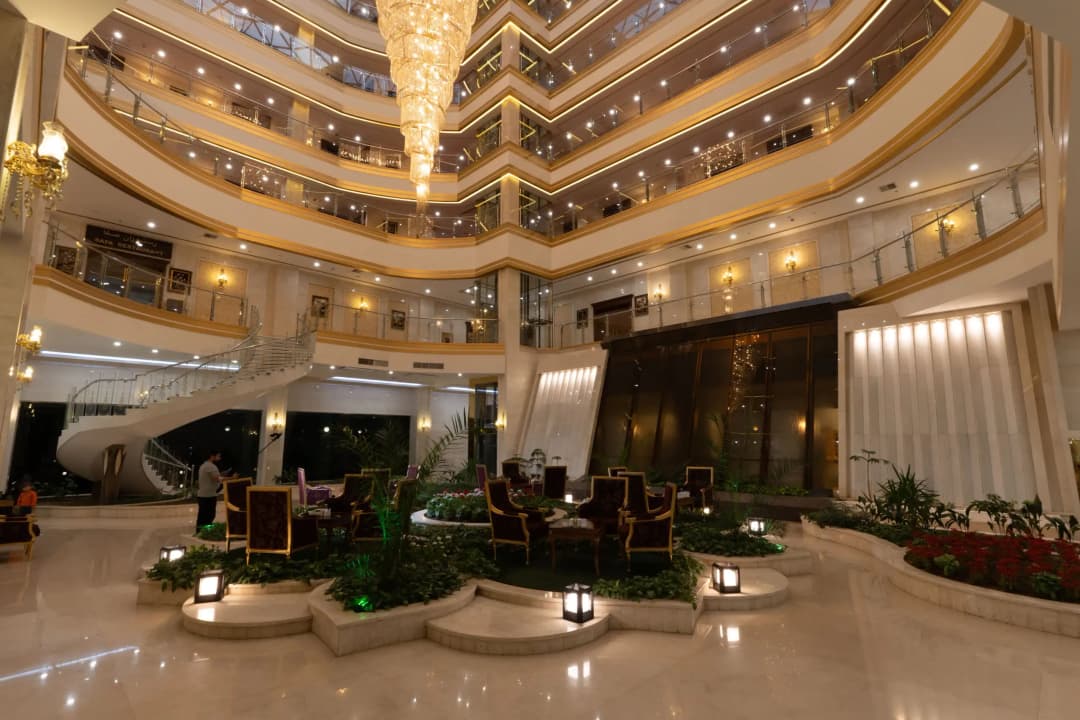 image-gallery